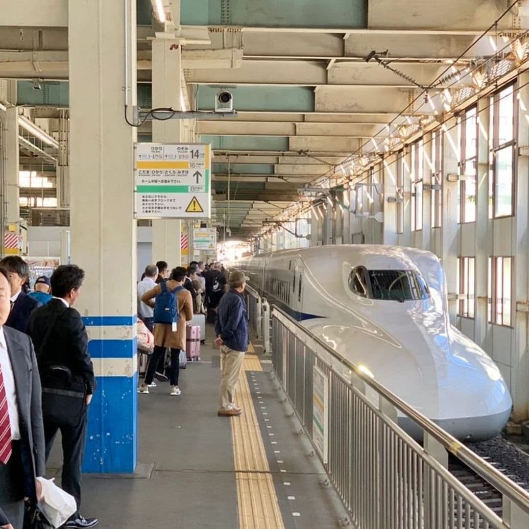 Nakamura Study Japan - Train Transportation Guide in Japan: Easy, Fast, and Always on Time!