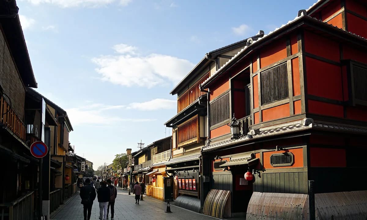 Kyoto Walking Tour with a Local Guide