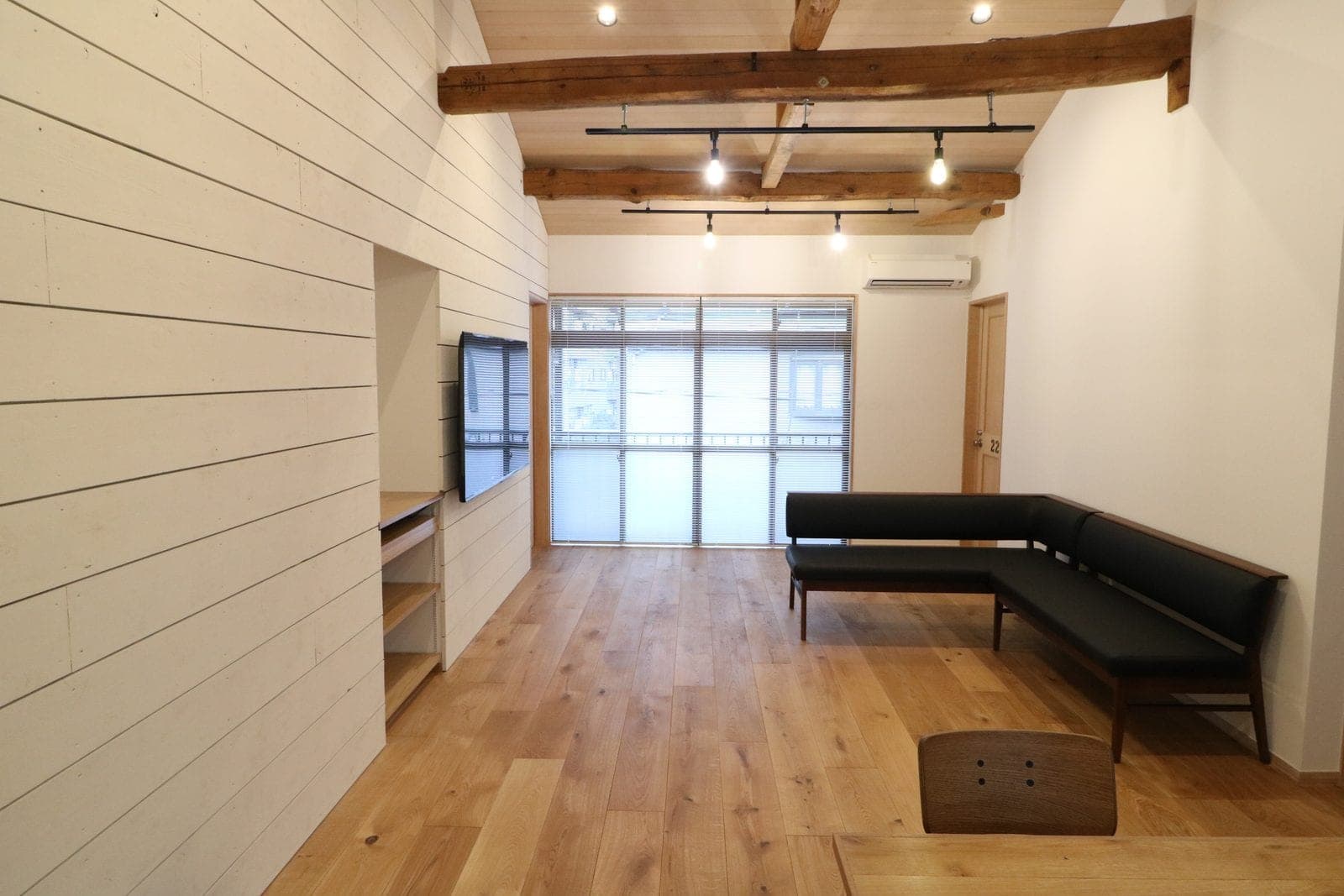 Share House Akagera Hutte — 3/10