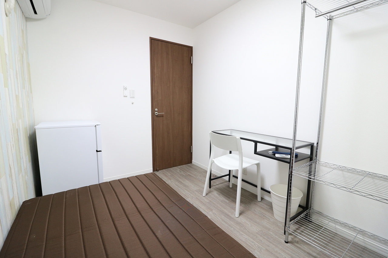 Share House Meidaimae Ekimae