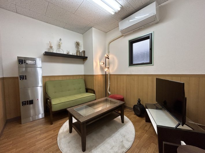 Ma Maison Gakugeidaigaku (Women Only)
